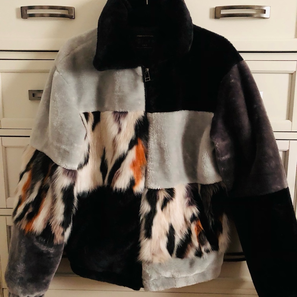 NWOT Urban Outfitters Faux Fur Jacket Size S